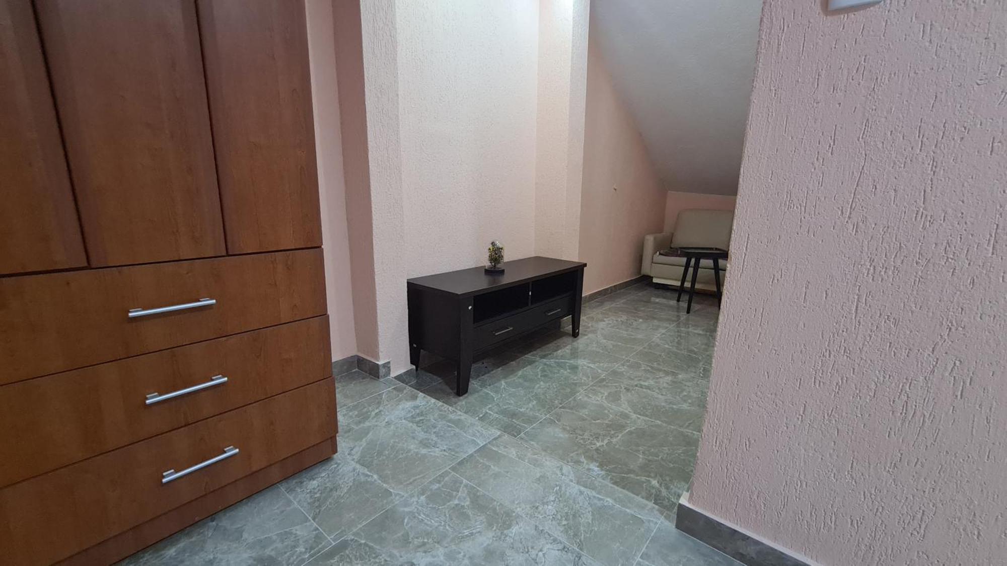 Bulatovic Daire *
